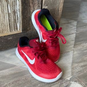 Nike Kids Free RN Style Sneakers
